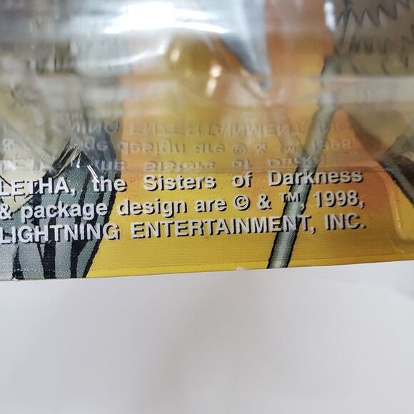 NEW Vintage 90s Sisters of Darkness Platinum Letha Action Figure Skybolt Toyz - Picture 7 of 8